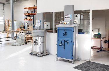 E119-Elektrische-Karton- und Kunststoff-Ballenpresse-Mil-tek-05